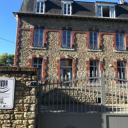 Auberge Ti'gousket Guingamp Eksteriør bilde
