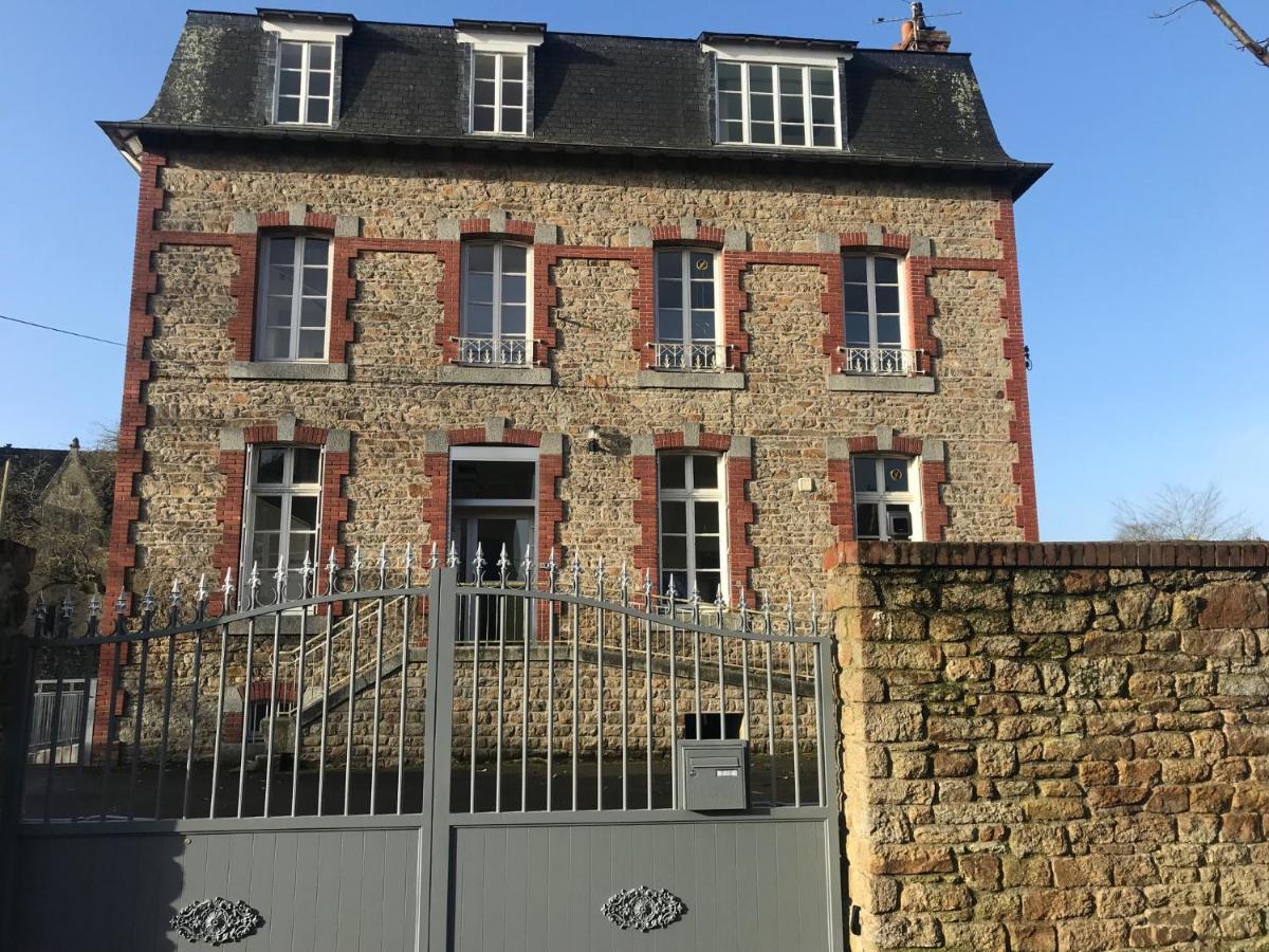 Auberge Ti'gousket Guingamp Eksteriør bilde
